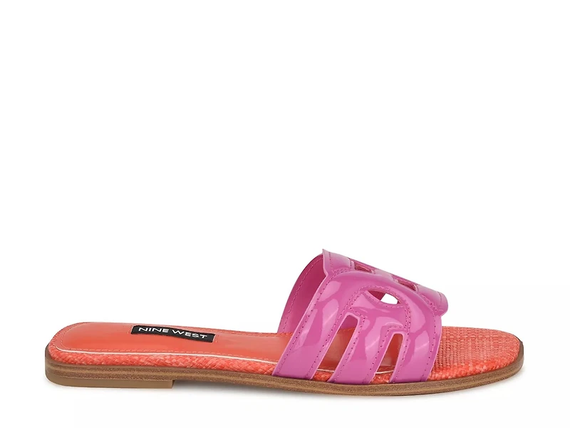 Geena Sandal