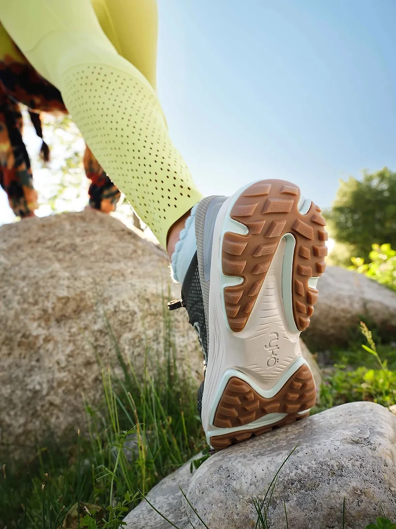Devotion XTR Trail Walking Sneaker