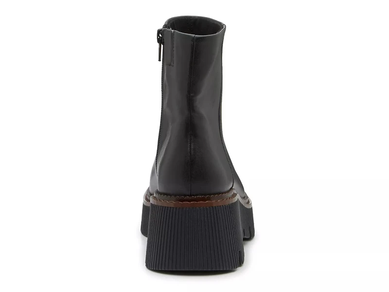 Eviana Bootie