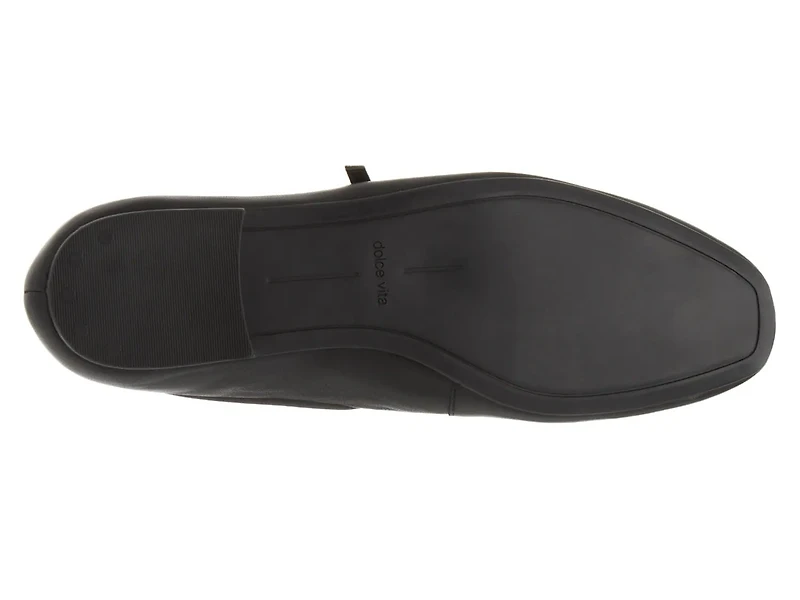 Aileen Mary Jane Flat