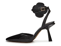 Stassie Pump