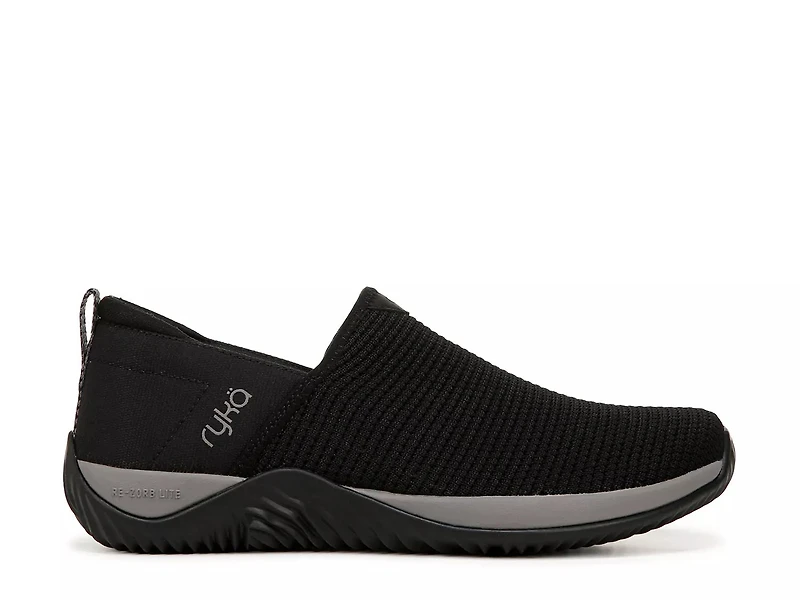Echo Unwind Slip-On