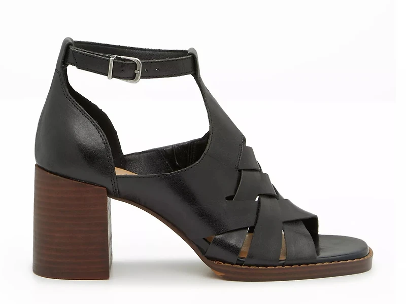 Binita Sandal