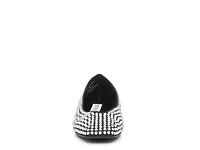 Delphine Flat