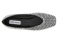 Delphine Flat
