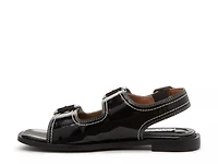 Monika Sandal