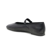 Roslyn Mary Jane Flat