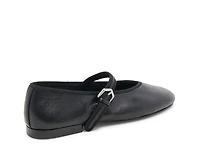 Roslyn Mary Jane Flat
