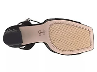 Lirio Platform Sandal