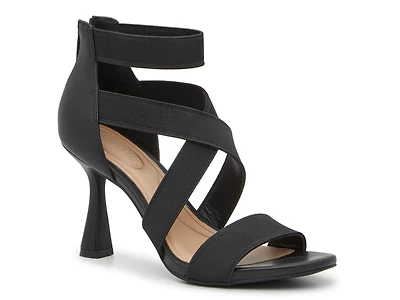 Samiya Sandal
