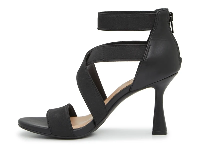 Samiya Sandal