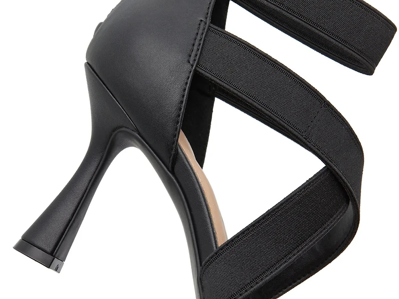 Samiya Sandal