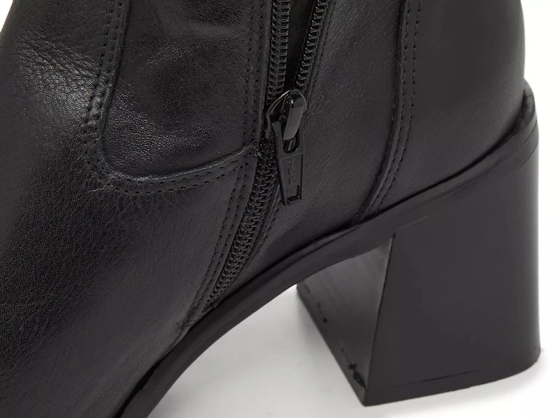 Samu Wide Calf Boot