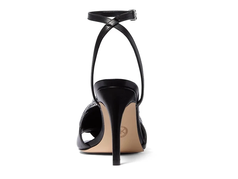Elodie Sandal