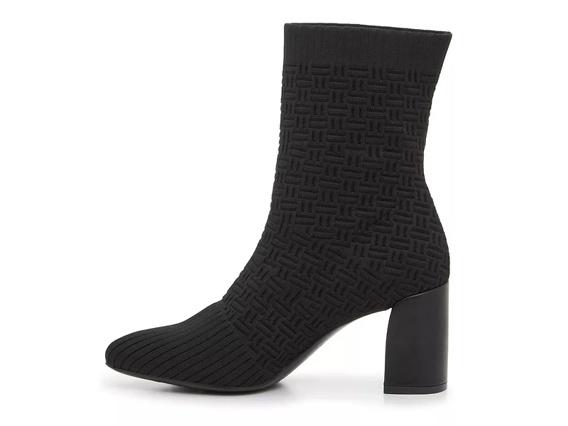 Varena Bootie