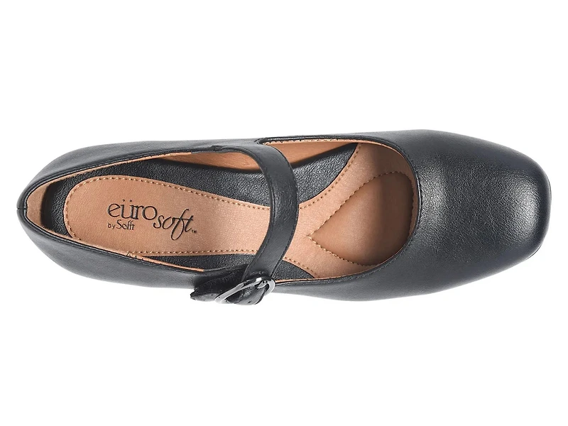 Paulette Mary Jane Pump