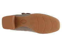 Paulette Mary Jane Pump