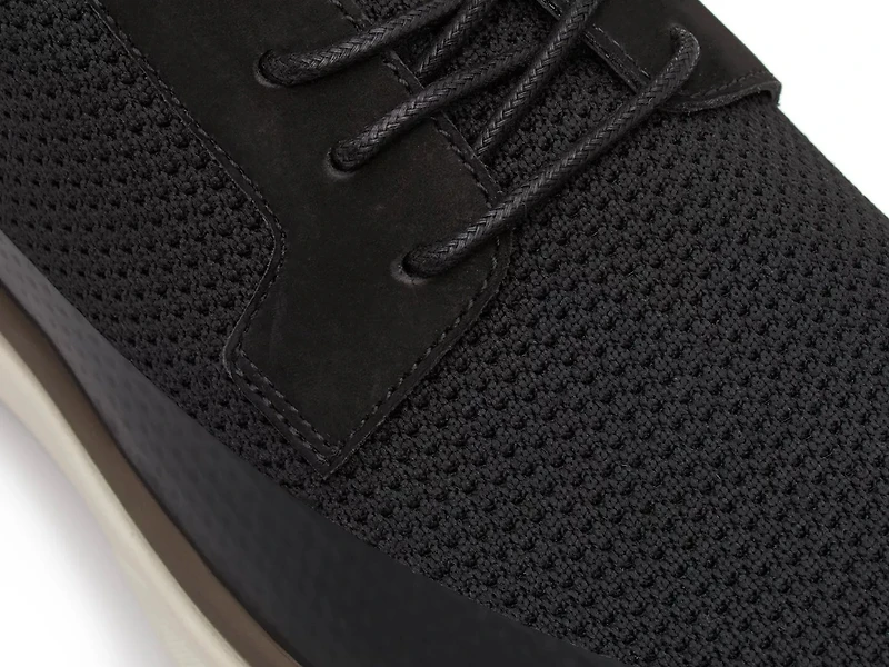 Tymber Sneaker