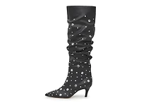 Naevy 2 Boot