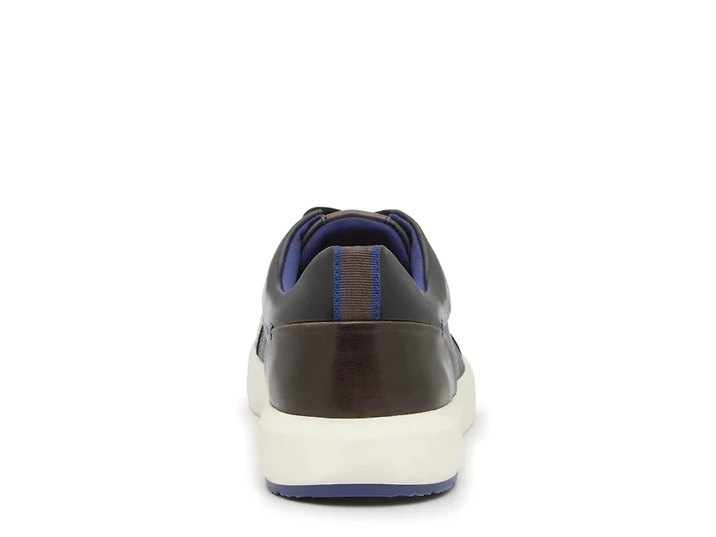 Briyann Sneaker
