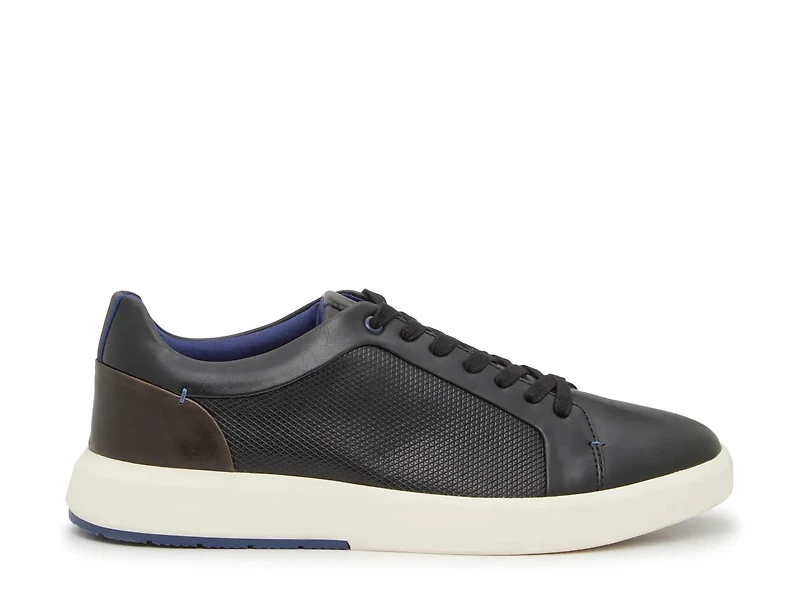 Briyann Sneaker