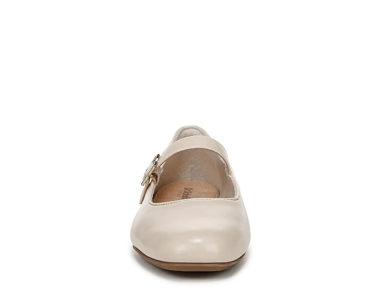 Wexley Jane Mary Flat