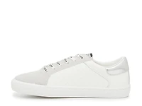 Dash Sneaker