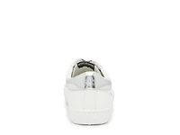 Dash Sneaker