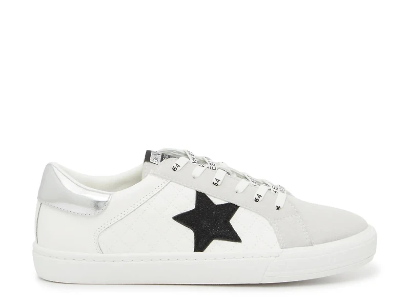 Dash Sneaker