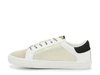 Dash Sneaker
