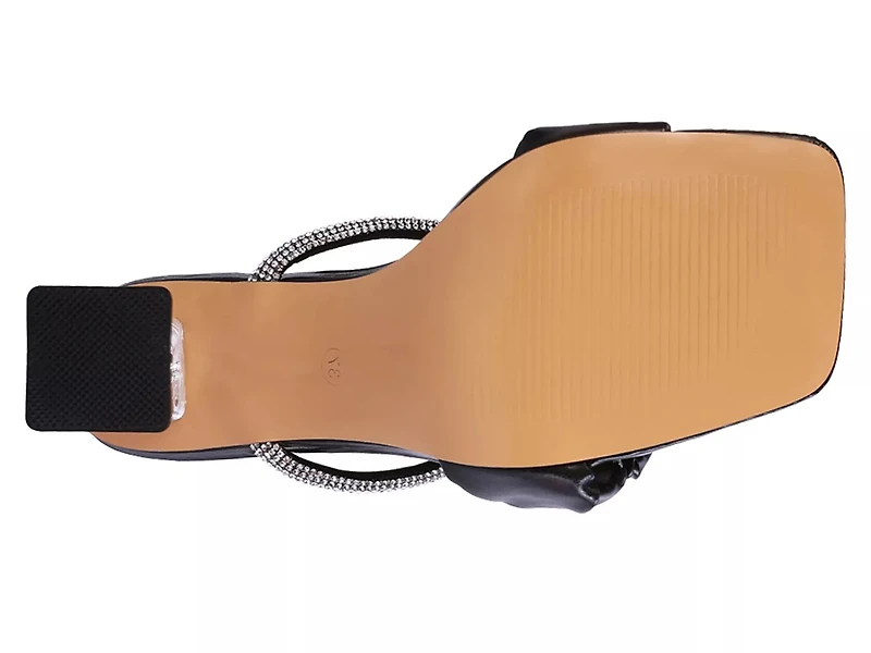 Date Look Sandal