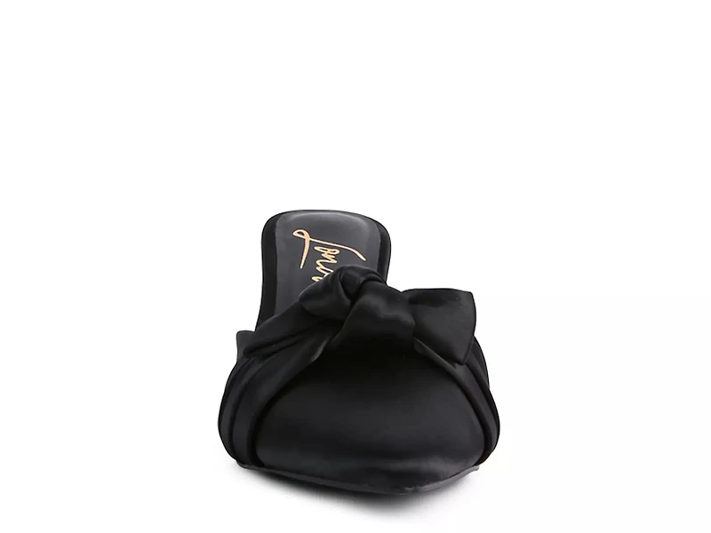 Queenie Pump