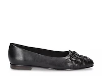 Francie Flat