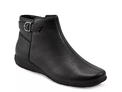 Aara Bootie