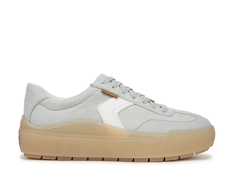Time Off Win Platform Sneaker