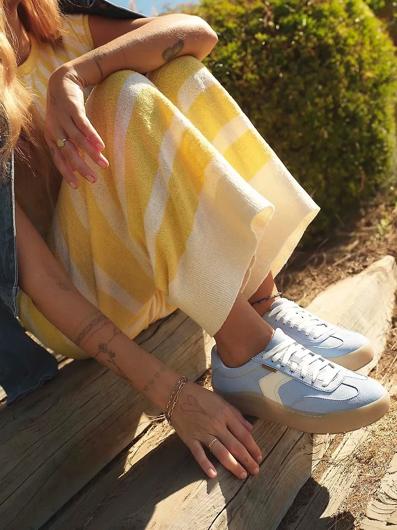 Time Off Win Sneaker - Women's