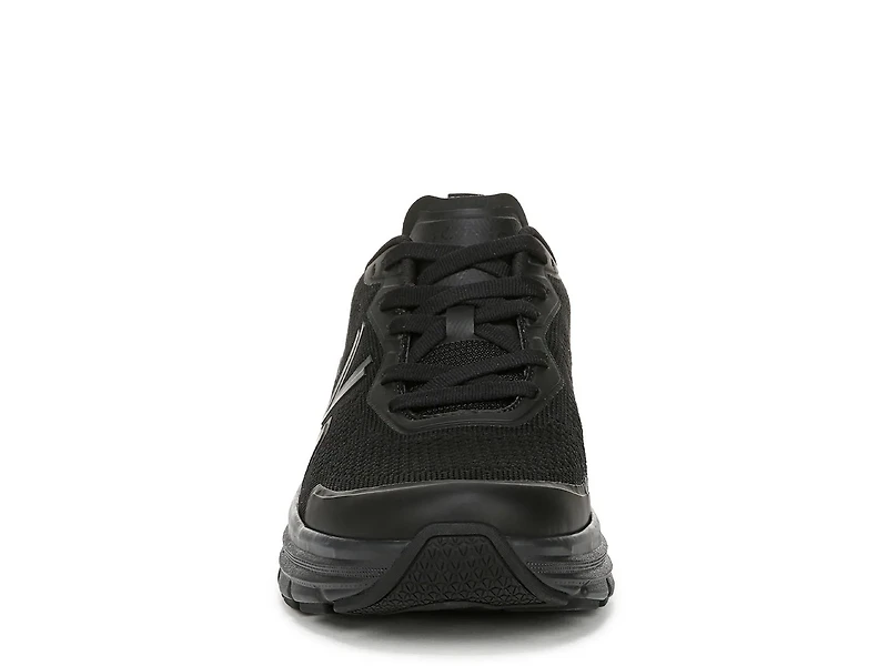 Walk Max Sneaker