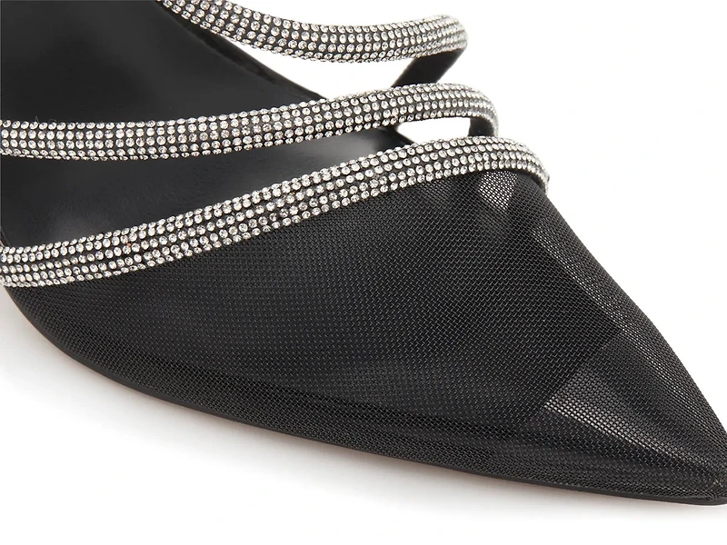 Laveena Pump