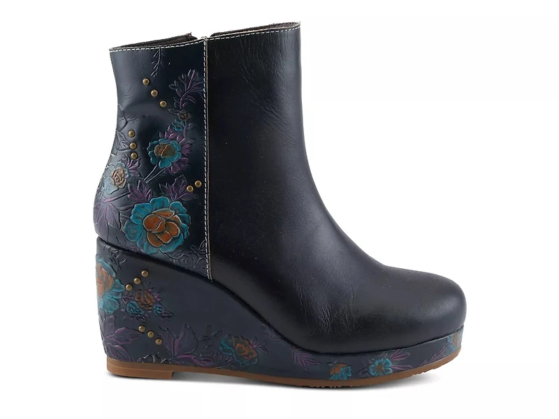 Deliciosa Wedge Bootie