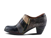 Graphic Bootie