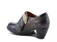Graphic Bootie
