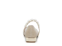 Carina Mary Jane Flat