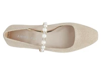 Carina Mary Jane Flat