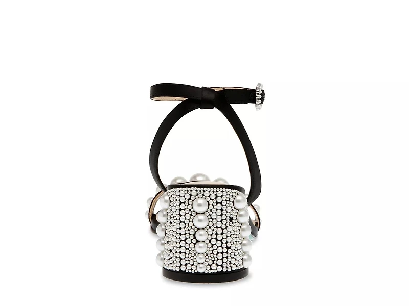 Tina Sandal