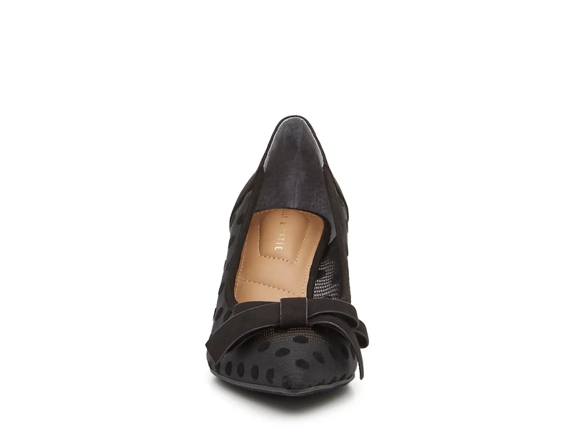 Zayla Pump