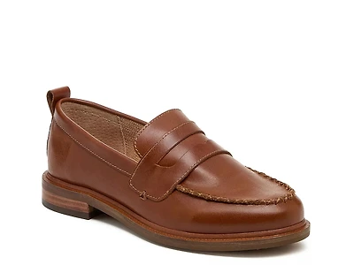 Lens Loafer