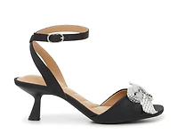 Zaina Sandal