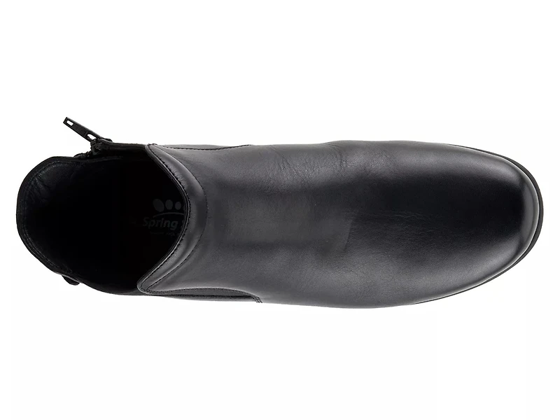 Apso Wedge Bootie