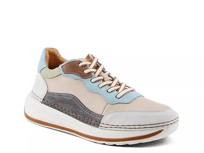 Booker Sneaker