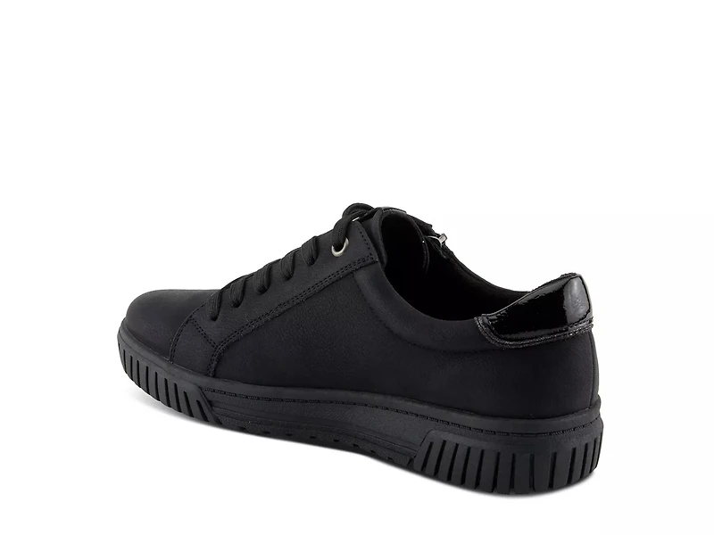 Jamia Sneaker